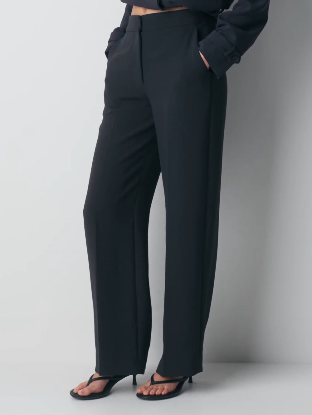 Aritzia Limitless Black Crepe Pant